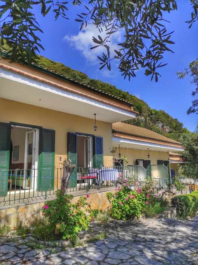 Villa Fourtuna Apartment Agios Ioannis Peristerion Exteriör bild