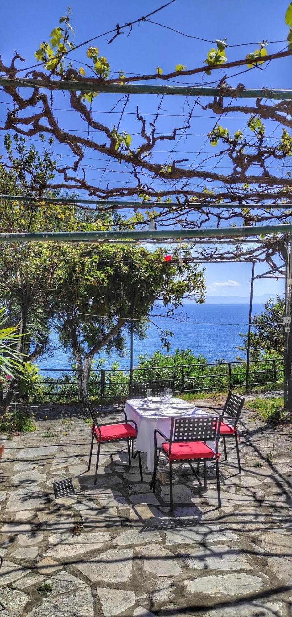 Villa Fourtuna Apartment Agios Ioannis Peristerion Exteriör bild