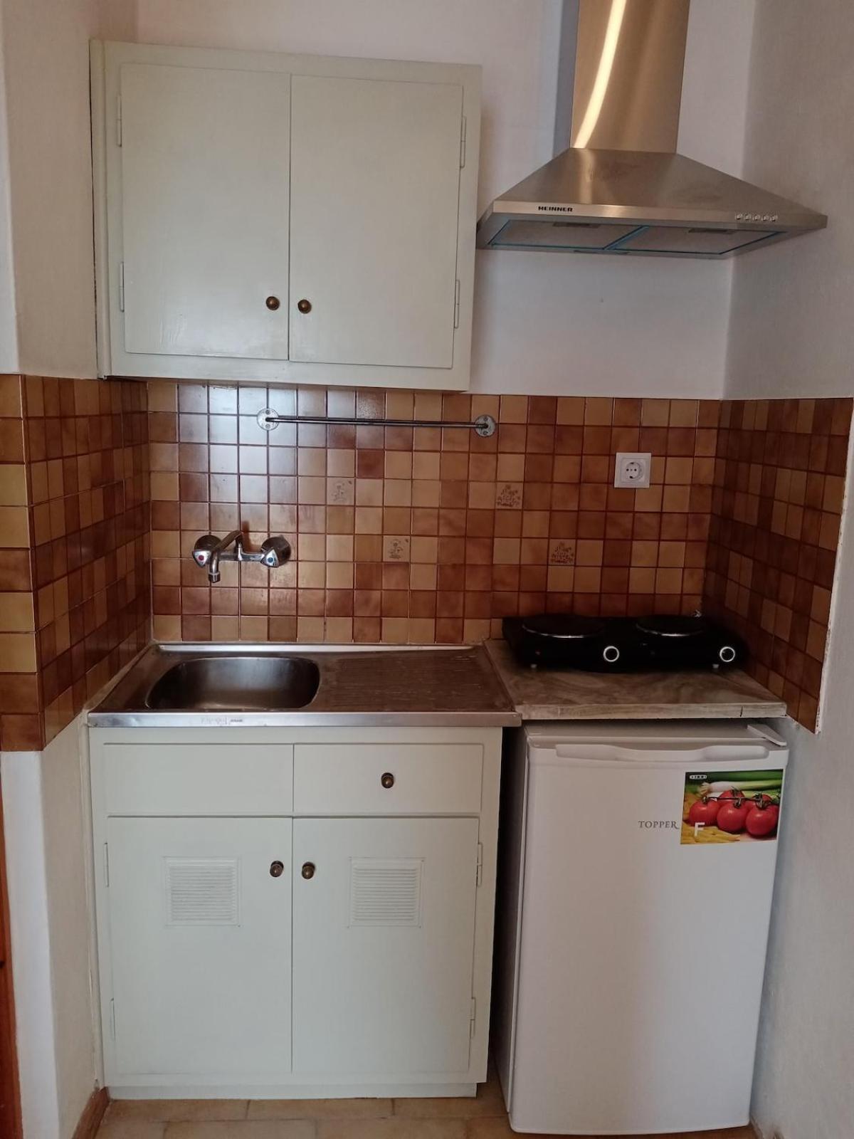 Villa Fourtuna Apartment Agios Ioannis Peristerion Exteriör bild