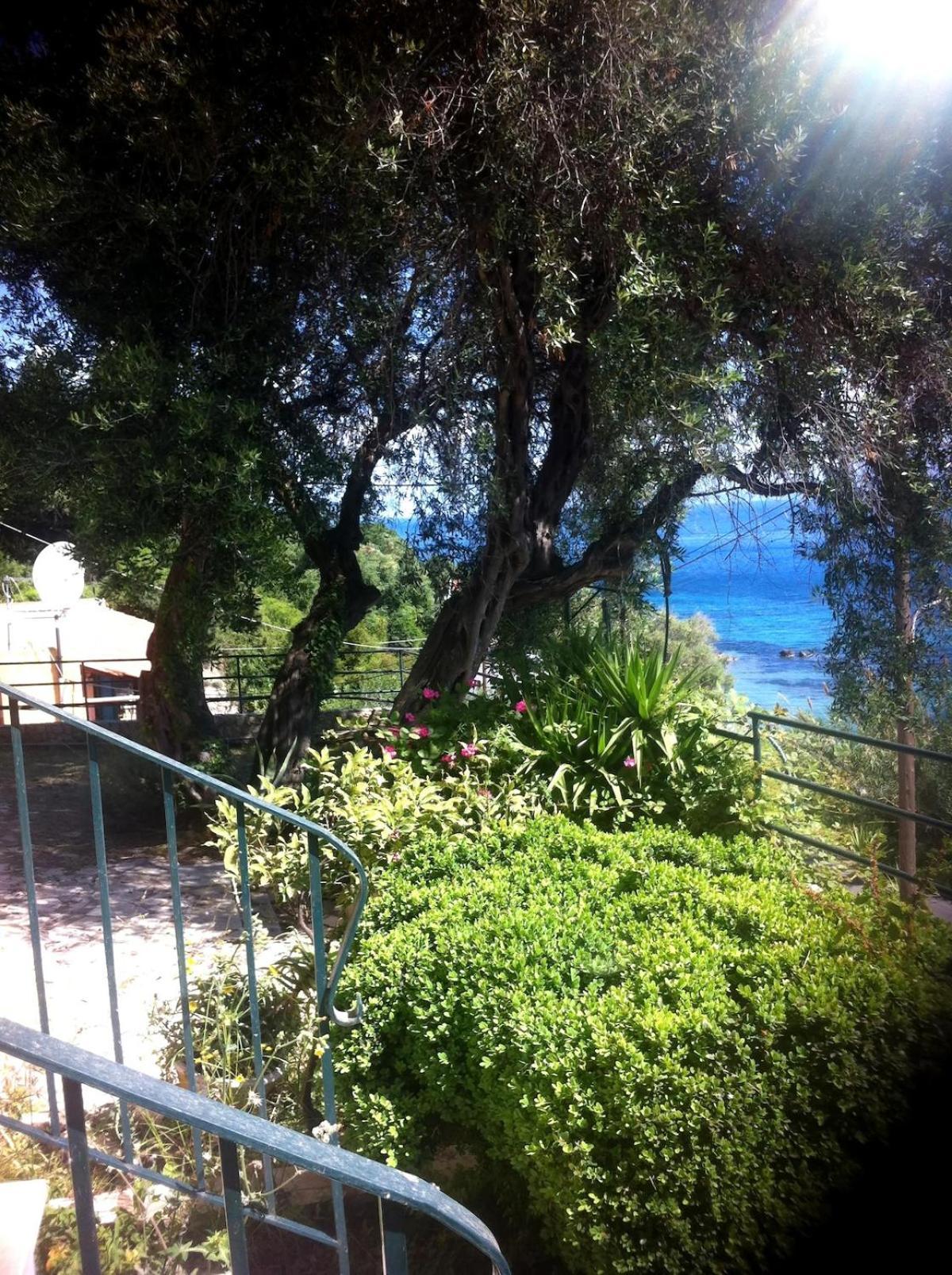 Villa Fourtuna Apartment Agios Ioannis Peristerion Exteriör bild